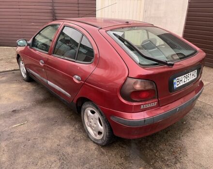 Красный Рено Меган, объемом двигателя 1.6 л и пробегом 260 тыс. км за 1050 $, фото 2 на Automoto.ua