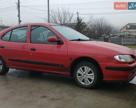 Красный Рено Меган, объемом двигателя 1.6 л и пробегом 300 тыс. км за 1400 $, фото 2 на Automoto.ua