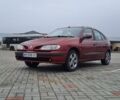 Красный Рено Меган, объемом двигателя 1.6 л и пробегом 300 тыс. км за 1800 $, фото 1 на Automoto.ua