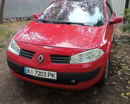 Красный Рено Меган, объемом двигателя 1.6 л и пробегом 308 тыс. км за 3700 $, фото 4 на Automoto.ua