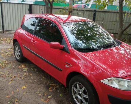 Красный Рено Меган, объемом двигателя 1.6 л и пробегом 308 тыс. км за 3700 $, фото 5 на Automoto.ua