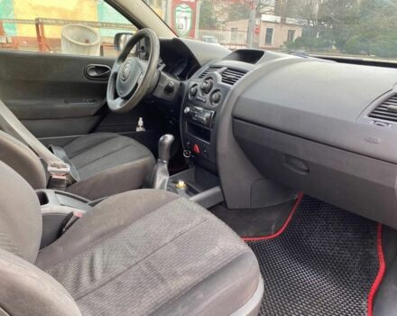 Красный Рено Меган, объемом двигателя 1.4 л и пробегом 287 тыс. км за 2500 $, фото 8 на Automoto.ua