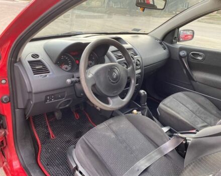 Красный Рено Меган, объемом двигателя 1.4 л и пробегом 287 тыс. км за 2500 $, фото 7 на Automoto.ua