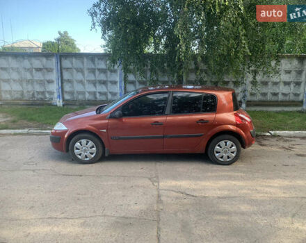 Червоний Рено Меган, об'ємом двигуна 1.39 л та пробігом 285 тис. км за 3600 $, фото 2 на Automoto.ua