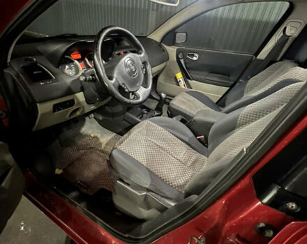 Красный Рено Меган, объемом двигателя 1.46 л и пробегом 262 тыс. км за 3400 $, фото 8 на Automoto.ua