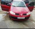 Красный Рено Меган, объемом двигателя 4 л и пробегом 120 тыс. км за 4700 $, фото 1 на Automoto.ua