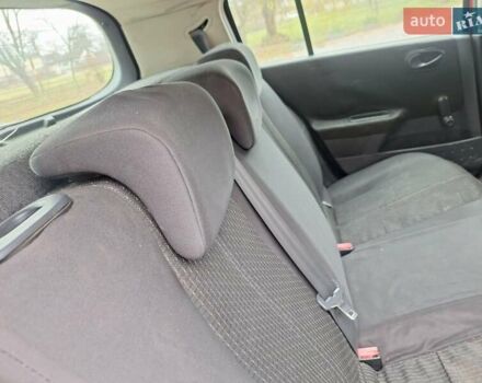 Красный Рено Меган, объемом двигателя 1.4 л и пробегом 206 тыс. км за 2300 $, фото 19 на Automoto.ua