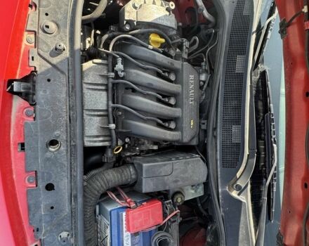 Красный Рено Меган, объемом двигателя 1.4 л и пробегом 221 тыс. км за 5000 $, фото 22 на Automoto.ua