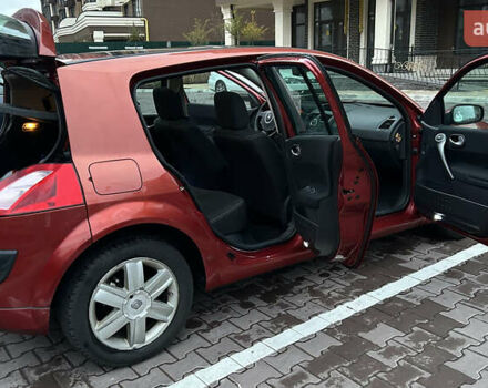 Червоний Рено Меган, об'ємом двигуна 1.6 л та пробігом 239 тис. км за 4700 $, фото 9 на Automoto.ua