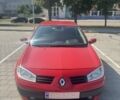 Красный Рено Меган, объемом двигателя 1.4 л и пробегом 221 тыс. км за 5000 $, фото 1 на Automoto.ua