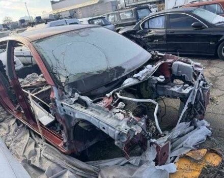 Красный Рено Меган, объемом двигателя 1.6 л и пробегом 300 тыс. км за 17061 $, фото 1 на Automoto.ua