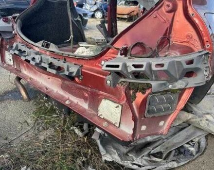 Красный Рено Меган, объемом двигателя 1.6 л и пробегом 300 тыс. км за 17061 $, фото 5 на Automoto.ua