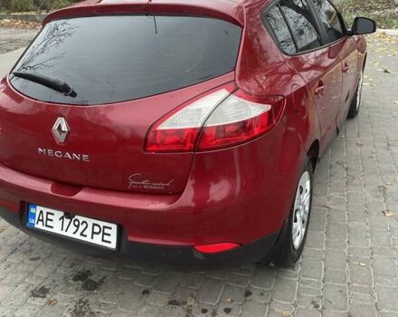 Червоний Рено Меган, об'ємом двигуна 1.6 л та пробігом 218 тис. км за 7800 $, фото 3 на Automoto.ua