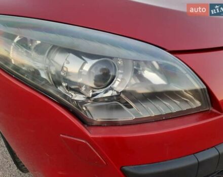 Рено Меган 2009 в Полтаве на Automoto.ua Красный Рено Меган, объемом двигателя 1.6 л и пробегом 178 тыс. км за 7300 $, фото 11 на Automoto.ua