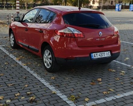 Красный Рено Меган, объемом двигателя 1.6 л и пробегом 253 тыс. км за 6000 $, фото 1 на Automoto.ua