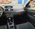 Рено Меган 2009 в Полтаве на Automoto.ua Красный Рено Меган, объемом двигателя 1.6 л и пробегом 178 тыс. км за 7300 $, фото 64 на Automoto.ua