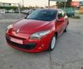 Рено Меган 2009 в Полтаве на Automoto.ua Красный Рено Меган, объемом двигателя 1.6 л и пробегом 178 тыс. км за 7300 $, фото 1 на Automoto.ua