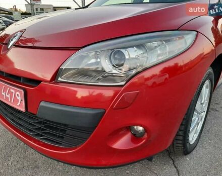 Рено Меган 2009 в Полтаве на Automoto.ua Красный Рено Меган, объемом двигателя 1.6 л и пробегом 178 тыс. км за 7300 $, фото 16 на Automoto.ua