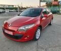 Рено Меган 2009 в Полтаве на Automoto.ua Красный Рено Меган, объемом двигателя 1.6 л и пробегом 178 тыс. км за 7300 $, фото 98 на Automoto.ua