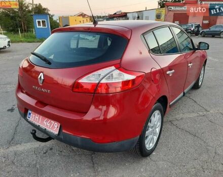 Рено Меган 2009 в Полтаве на Automoto.ua Красный Рено Меган, объемом двигателя 1.6 л и пробегом 178 тыс. км за 7300 $, фото 77 на Automoto.ua