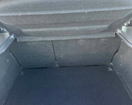 Рено Меган 2009 в Черновцах на Automoto.ua Красный Рено Меган, объемом двигателя 1.6 л и пробегом 220 тыс. км за 6500 $, фото 13 на Automoto.ua