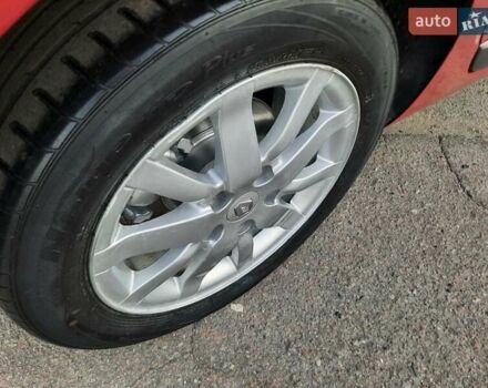 Рено Меган 2009 в Полтаве на Automoto.ua Красный Рено Меган, объемом двигателя 1.6 л и пробегом 178 тыс. км за 7300 $, фото 86 на Automoto.ua