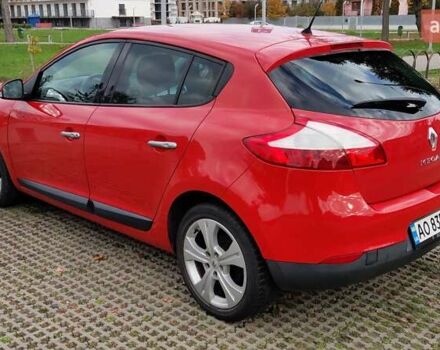 Рено Меган 2010 в Ужгороде на Automoto.ua Красный Рено Меган, объемом двигателя 1.4 л и пробегом 146 тыс. км за 6300 $, фото 7 на Automoto.ua