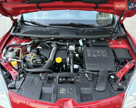 Червоний Рено Меган, об'ємом двигуна 1.5 л та пробігом 217 тис. км за 7150 $, фото 16 на Automoto.ua