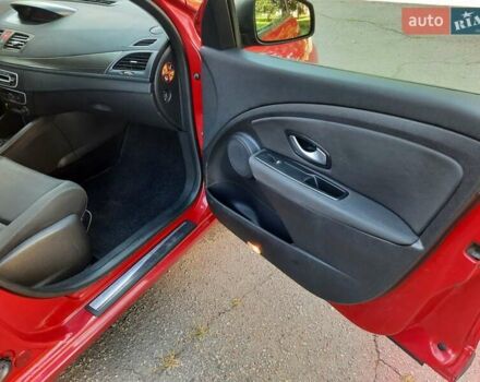 Червоний Рено Меган, об'ємом двигуна 1.6 л та пробігом 223 тис. км за 7500 $, фото 74 на Automoto.ua