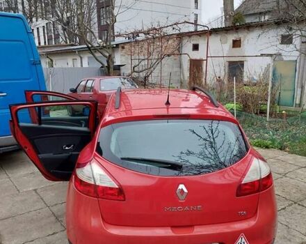Красный Рено Меган, объемом двигателя 1.4 л и пробегом 195 тыс. км за 5000 $, фото 13 на Automoto.ua
