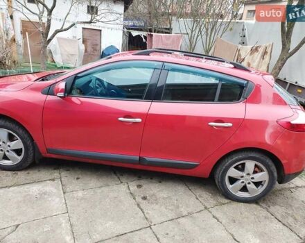 Красный Рено Меган, объемом двигателя 1.4 л и пробегом 195 тыс. км за 5000 $, фото 18 на Automoto.ua