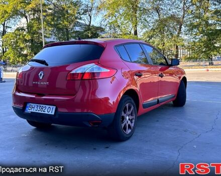 Красный Рено Меган, объемом двигателя 1.6 л и пробегом 88 тыс. км за 5000 $, фото 5 на Automoto.ua