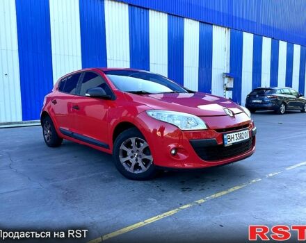 Красный Рено Меган, объемом двигателя 1.6 л и пробегом 88 тыс. км за 5000 $, фото 7 на Automoto.ua