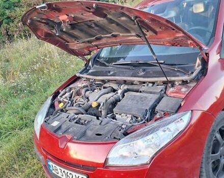 Червоний Рено Меган, об'ємом двигуна 1.46 л та пробігом 265 тис. км за 5900 $, фото 5 на Automoto.ua