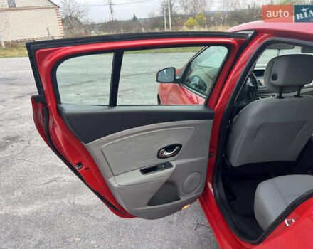 Червоний Рено Меган, об'ємом двигуна 1.5 л та пробігом 238 тис. км за 6500 $, фото 11 на Automoto.ua