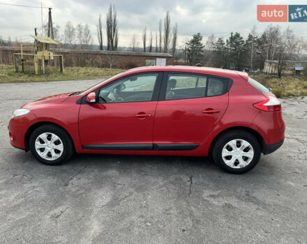Червоний Рено Меган, об'ємом двигуна 1.5 л та пробігом 238 тис. км за 6500 $, фото 6 на Automoto.ua