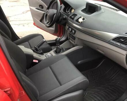 Червоний Рено Меган, об'ємом двигуна 1.6 л та пробігом 176 тис. км за 6799 $, фото 22 на Automoto.ua