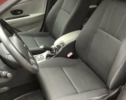 Червоний Рено Меган, об'ємом двигуна 1.6 л та пробігом 176 тис. км за 6799 $, фото 14 на Automoto.ua