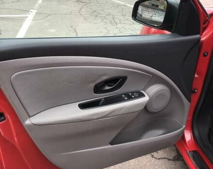 Червоний Рено Меган, об'ємом двигуна 1.6 л та пробігом 176 тис. км за 6799 $, фото 35 на Automoto.ua