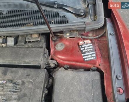 Красный Рено Меган, объемом двигателя 1.46 л и пробегом 235 тыс. км за 7200 $, фото 26 на Automoto.ua