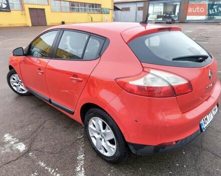 Красный Рено Меган, объемом двигателя 1.5 л и пробегом 269 тыс. км за 7000 $, фото 3 на Automoto.ua