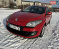 Красный Рено Меган, объемом двигателя 1.46 л и пробегом 300 тыс. км за 6800 $, фото 4 на Automoto.ua