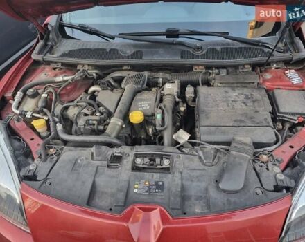 Красный Рено Меган, объемом двигателя 1.46 л и пробегом 235 тыс. км за 7200 $, фото 27 на Automoto.ua