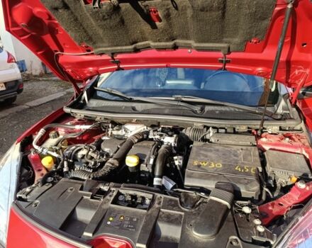 Красный Рено Меган, объемом двигателя 1.5 л и пробегом 202 тыс. км за 7950 $, фото 6 на Automoto.ua