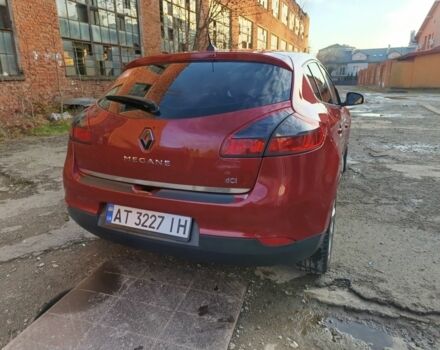 Красный Рено Меган, объемом двигателя 1.5 л и пробегом 202 тыс. км за 7950 $, фото 2 на Automoto.ua
