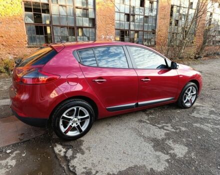 Красный Рено Меган, объемом двигателя 1.5 л и пробегом 202 тыс. км за 7950 $, фото 7 на Automoto.ua