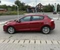 Красный Рено Меган, объемом двигателя 1.2 л и пробегом 111 тыс. км за 8800 $, фото 5 на Automoto.ua