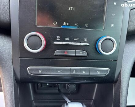 Красный Рено Меган, объемом двигателя 1.2 л и пробегом 78 тыс. км за 15190 $, фото 21 на Automoto.ua