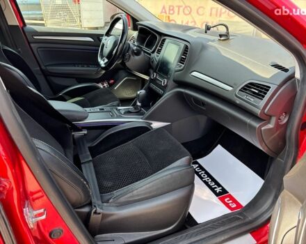 Красный Рено Меган, объемом двигателя 1.2 л и пробегом 78 тыс. км за 15190 $, фото 15 на Automoto.ua