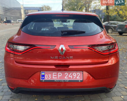 Красный Рено Меган, объемом двигателя 1.4 л и пробегом 150 тыс. км за 13700 $, фото 6 на Automoto.ua